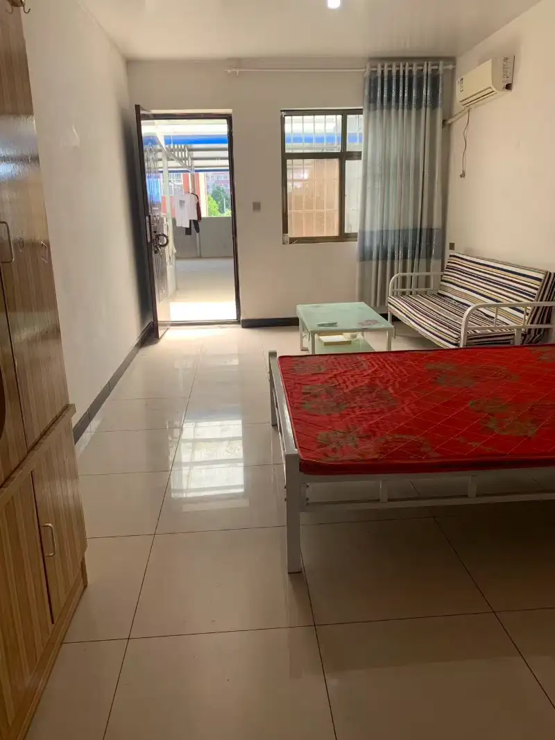 ס������