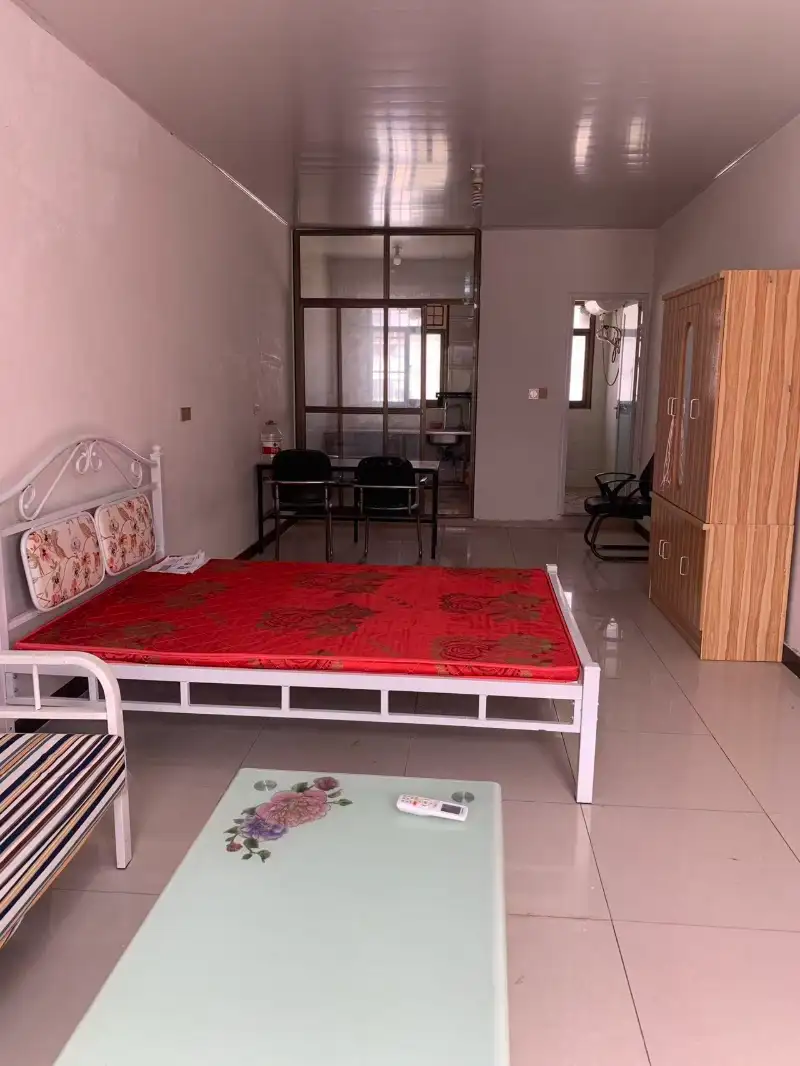 ס������