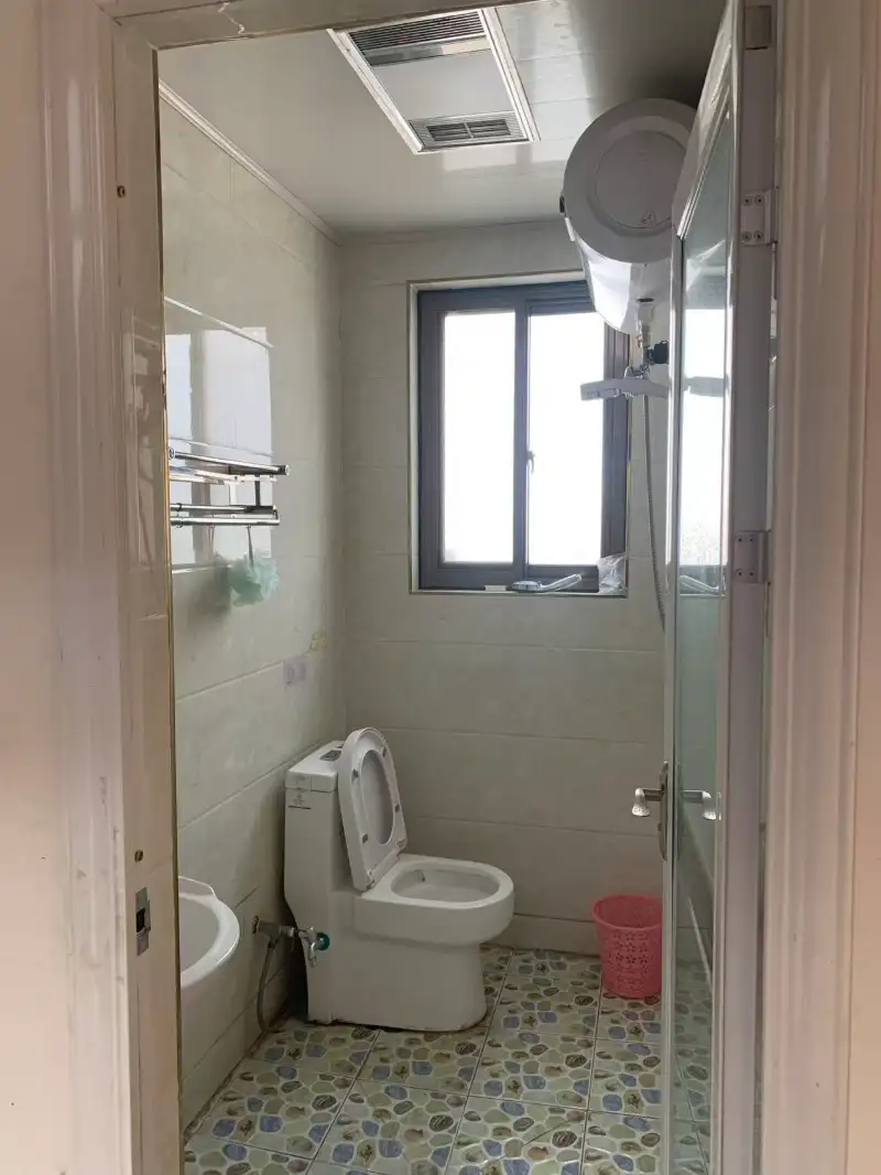 ס������