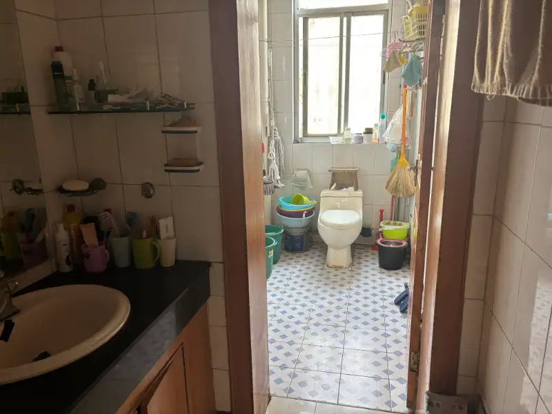 ס������