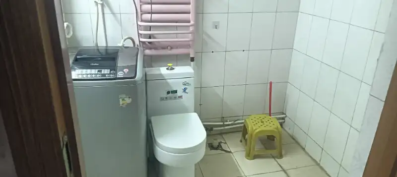 ƽ��������һ��ӱ���������,��ͨסլ,����,��װ��
